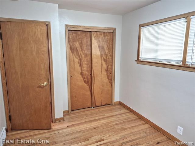 Builiding view fourteen for 13688 Commonwealth, Southgate, MI. 48195