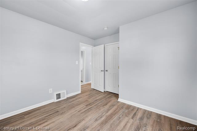 Builiding view eleven for 14593 Superior, Southgate, MI. 48195