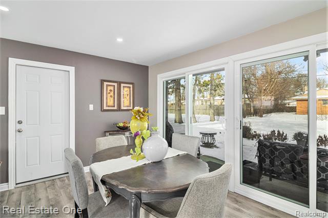 Builiding view four for 17638 New Hampshire, Southfield, MI. 48075