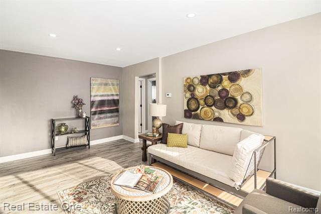 Builiding view three for 17638 New Hampshire, Southfield, MI. 48075