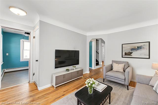 Builiding view three for 1811 15Th, Wyandotte, MI. 48192