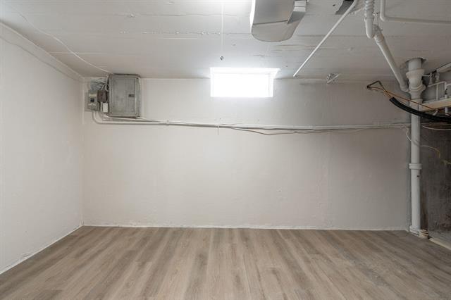 Builiding view twenty five for 24691 Parklawn, Oak Park, MI. 48237