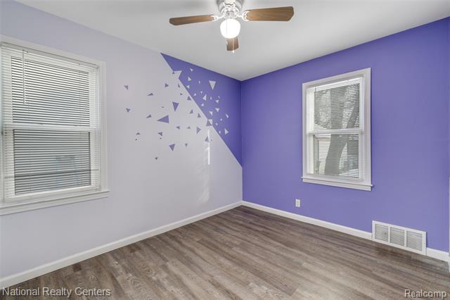 Builiding view seven for 12173 Pearl, Southgate, MI. 48195