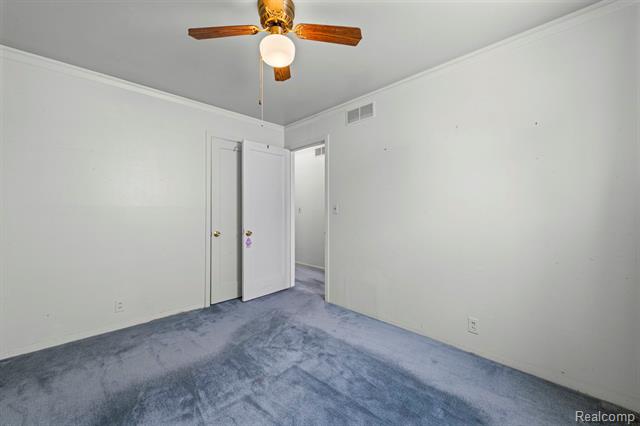 Builiding view fifteen for 12435 Agnes, Southgate, MI. 48195