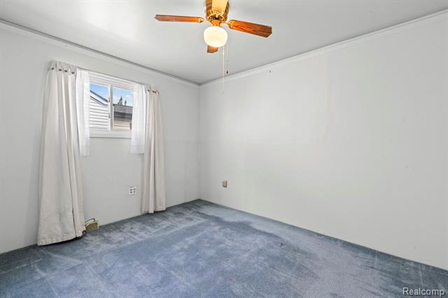 Builiding view fourteen for 12435 Agnes, Southgate, MI. 48195