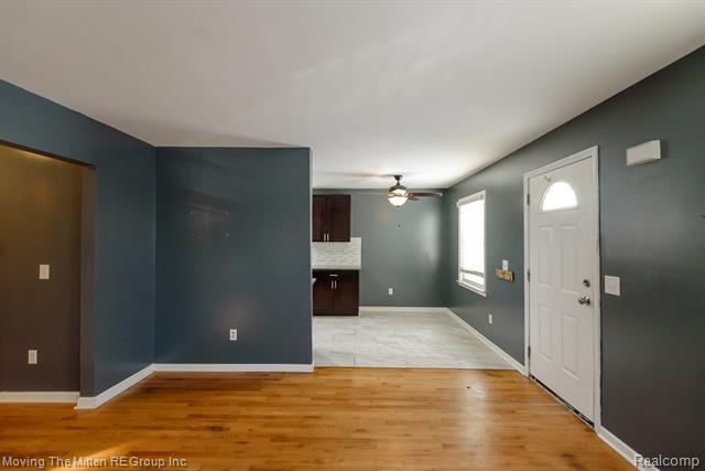 Builiding view four for 4137 Duplex, Lincoln Park, MI. 48146