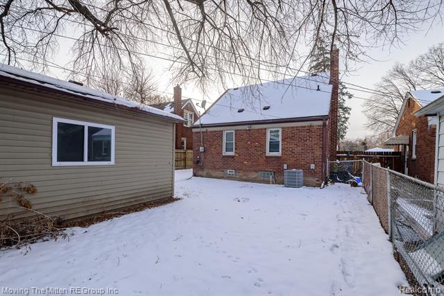 Builiding view twenty three for 4137 Duplex, Lincoln Park, MI. 48146