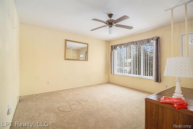 Builiding view five for 2160 Malvina, Lincoln Park, MI. 48146