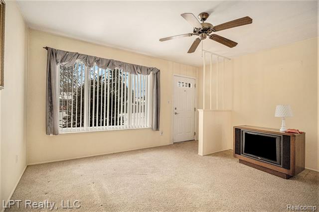 Builiding view four for 2160 Malvina, Lincoln Park, MI. 48146