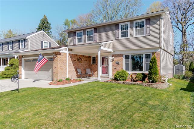 front view for 42320 Cherry Hill Rd, Novi, Mi. 48375