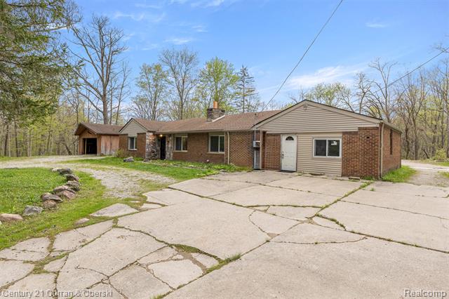 Builiding view five for 25205 Inkster, Farmington, MI. 48336