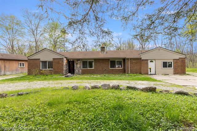 Builiding view four for 25205 Inkster, Farmington, MI. 48336