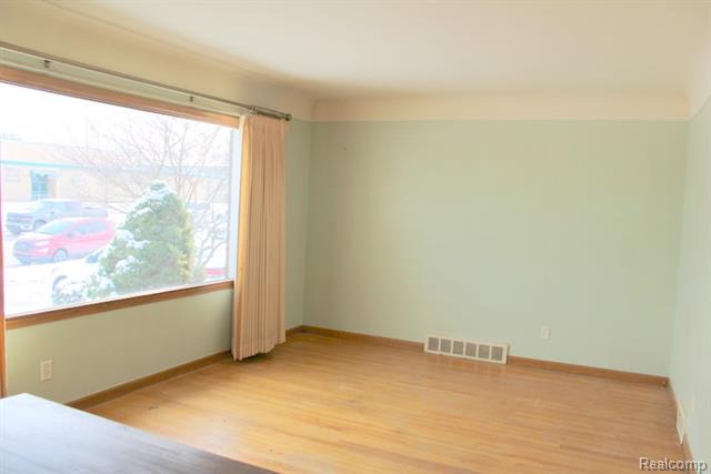 Builiding view ten for 1214 15Th, Wyandotte, MI. 48192