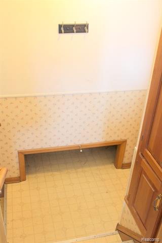 Builiding view thirty for 1214 15Th, Wyandotte, MI. 48192