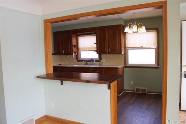 Builiding view twelve for 1214 15Th, Wyandotte, MI. 48192