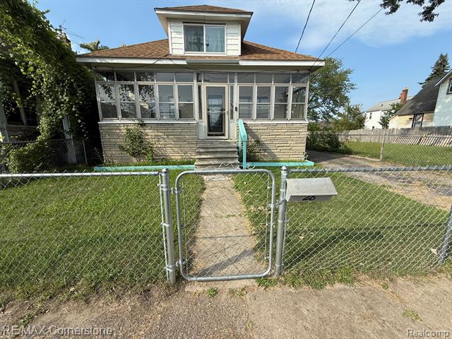 front view for 28 Labadie St, Ecorse, Mi. 48229