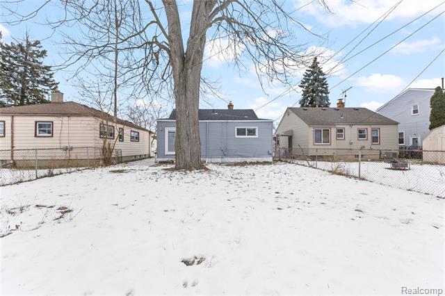 Builiding view twenty nine for 1685 Merrill, Lincoln Park, MI. 48146