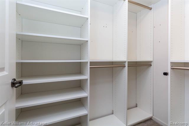 Builiding view nineteen for 24975 Bloomfield, Novi, MI. 48375