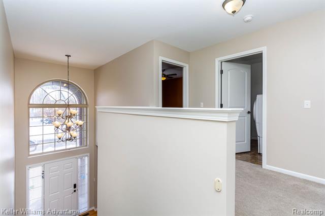 Builiding view thirty three for 24975 Bloomfield, Novi, MI. 48375