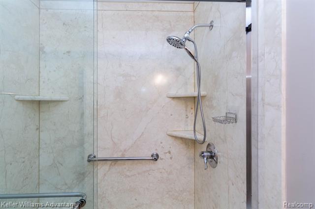 Builiding view twenty eight for 24975 Bloomfield, Novi, MI. 48375