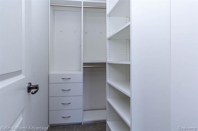 Builiding view twenty six for 24975 Bloomfield, Novi, MI. 48375