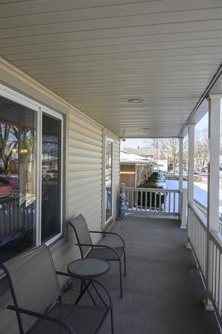 Builiding view twenty one for 483 Park, Lincoln Park, MI. 48146