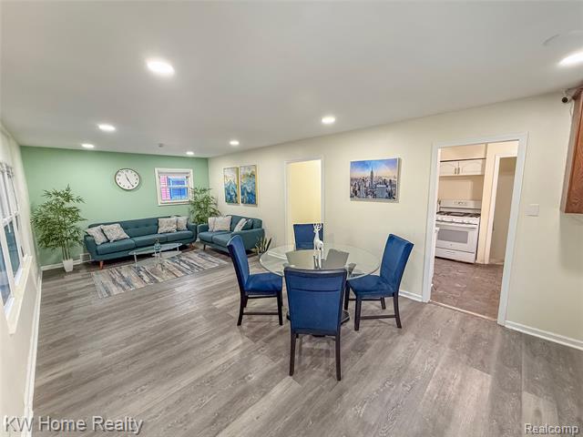 Builiding view five for 4375 7Th, Ecorse, MI. 48229