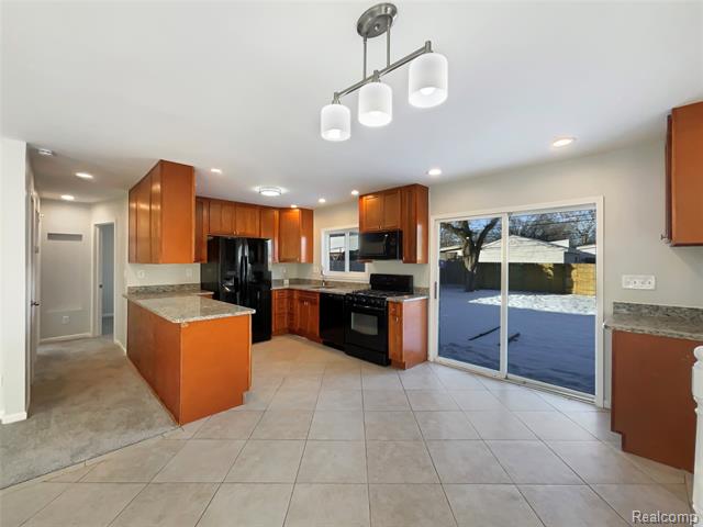 Builiding view eight for 22324 Wohlfeil, Taylor, MI. 48180