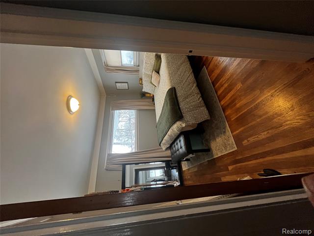 Builiding view eleven for 15854 Englewood, Allen Park, MI. 48101