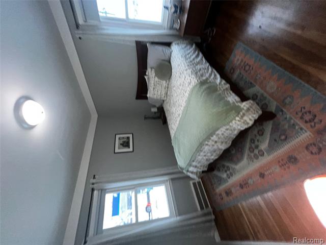 Builiding view thirteen for 15854 Englewood, Allen Park, MI. 48101