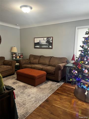 Builiding view three for 15854 Englewood, Allen Park, MI. 48101