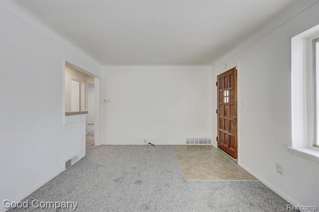 Builiding view five for 967 E Shevlin, Hazel Park, MI. 48030