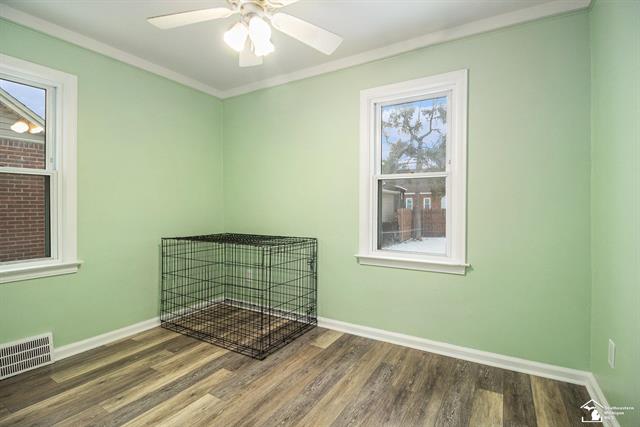 Builiding view seven for 15792 Oceana, Allen Park, MI. 48101