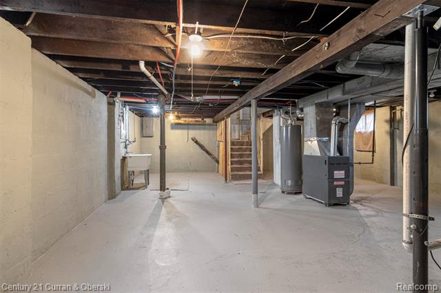 Builiding view thirty three for 239 White, Ecorse, MI. 48229