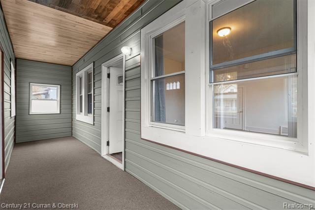 Builiding view thirty two for 239 White, Ecorse, MI. 48229