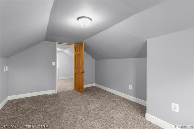 Builiding view twenty seven for 239 White, Ecorse, MI. 48229