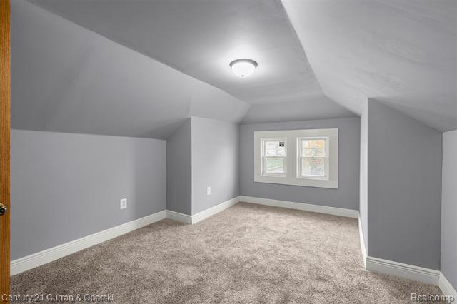 Builiding view twenty six for 239 White, Ecorse, MI. 48229