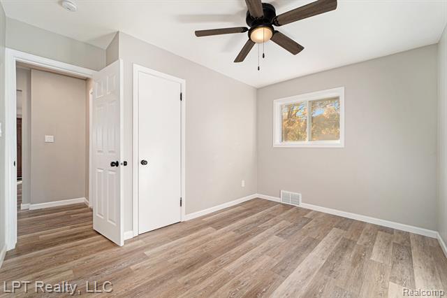 Builiding view seventeen for 16546 Philomene, Allen Park, MI. 48101