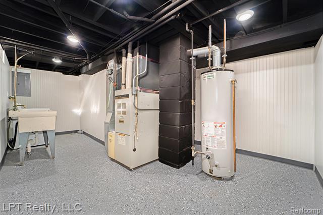 Builiding view twenty four for 16546 Philomene, Allen Park, MI. 48101