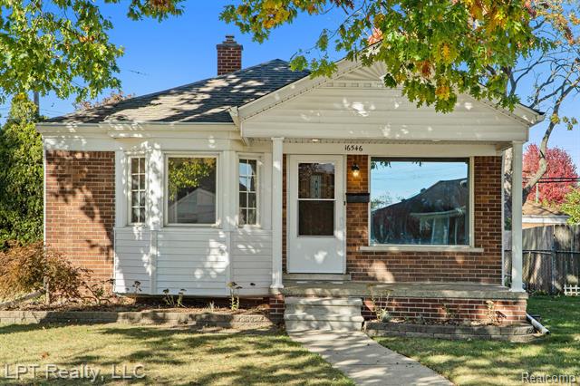 front view for 16546 Philomene, Allen Park, Mi. 48101