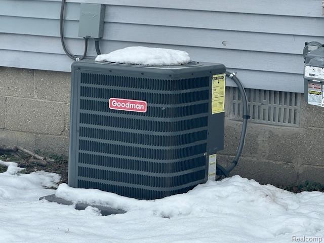 Builiding view six for 6606 Cornell, Taylor, MI. 48180