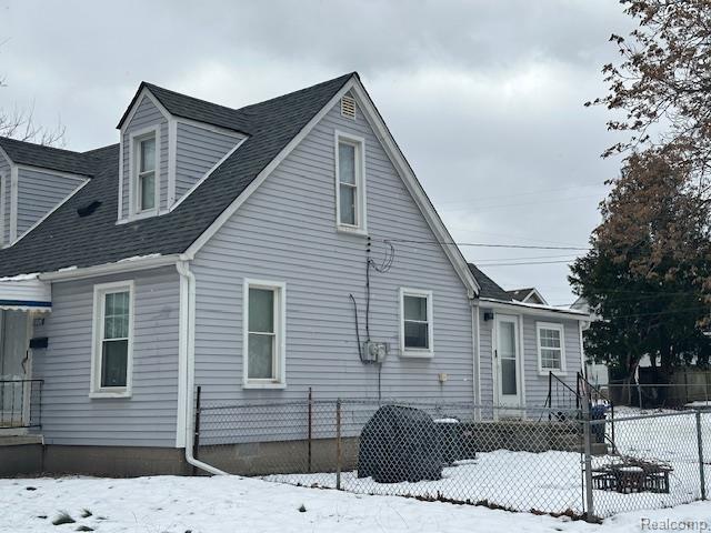 Builiding view three for 6606 Cornell, Taylor, MI. 48180