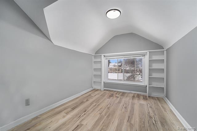 Builiding view eighteen for 20233 Pinecrest, Taylor, MI. 48180