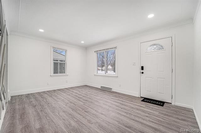 Builiding view four for 20233 Pinecrest, Taylor, MI. 48180