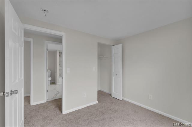 Builiding view twenty three for 6530 Madison, Taylor, MI. 48180