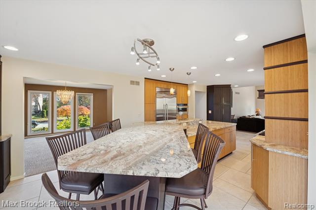 Builiding view seventeen for 25797 Arcadia, Novi, MI. 48374