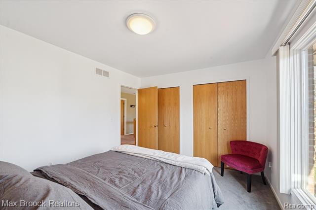 Builiding view thirty one for 25797 Arcadia, Novi, MI. 48374