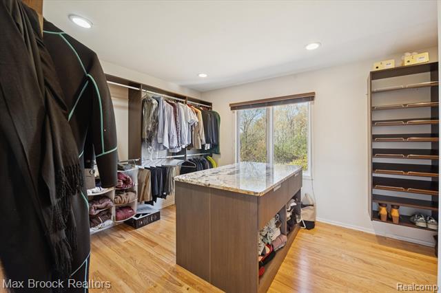 Builiding view twenty eight for 25797 Arcadia, Novi, MI. 48374