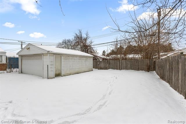 Builiding view nineteen for 7140 Elm, Taylor, MI. 48180