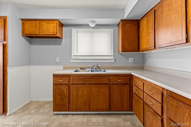 Builiding view seven for 7140 Elm, Taylor, MI. 48180